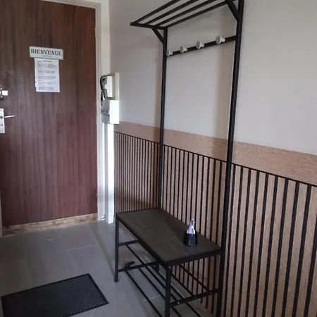 Appartement Résidence T2 , Jardin 100m Parking Gratuit *